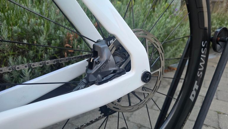 Canyon Aeroad CF SLX 8 Disc eTap 2022 2022 Road & Gravel usato, Bianco — immagine 13 di 17