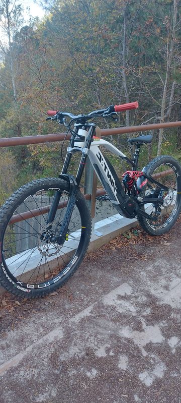 Brugt Fantic XXF 2.0 Race 2025 2025 Mountainbike — billede 5 af 5