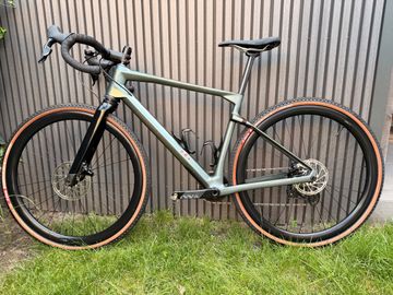Used BMC URS LT TWO 2022 2022 Road & Gravel, Green — image 1 of 17