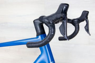 Used BMC Roadmachine TWO 2024 Road & Gravel, Blue — image 6 of 11