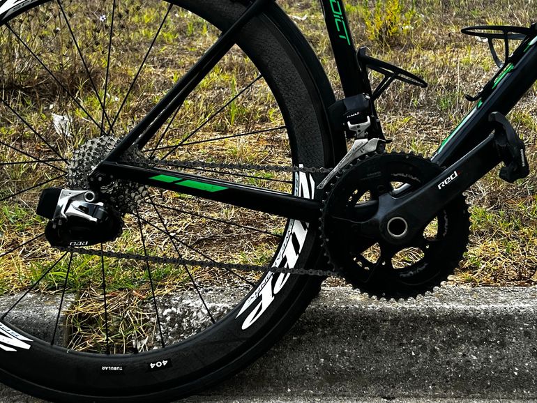Used Scott Addict SRAM Red eTap 2016 Road & Gravel, Black — image 7 of 9