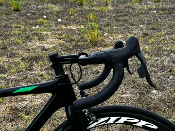 Used Scott Addict SRAM Red eTap 2016 Road & Gravel, Black — image 4 of 9