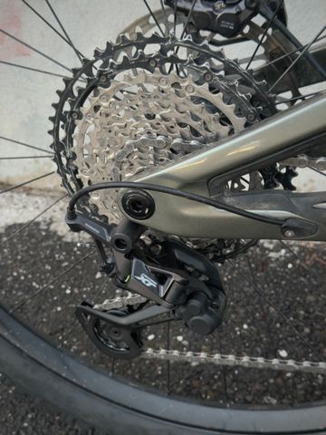 Used Pivot FIREBIRD Pro XT/XTR 2024 2024 Mountainbike, Green — image 7 of 7