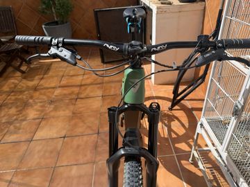 Used Berria Mako SRAM NX Eagle 2023 Mountainbike, Green — image 7 of 8