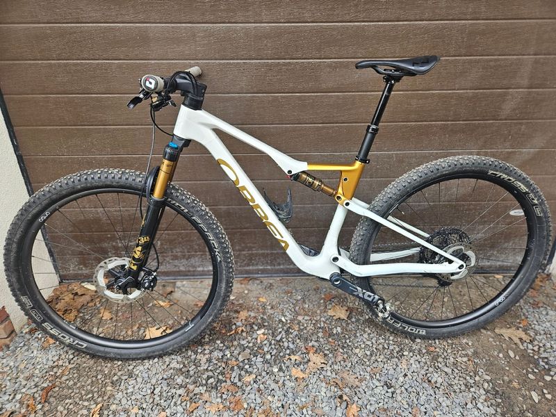 Käytetty Orbea OIZ M-PRO AXS 2023 2023 MTB