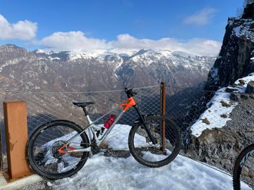 Brugt Mondraker RAZE CARBON R 2023 Frameset 2023 Mountainbike — billede 4 af 5