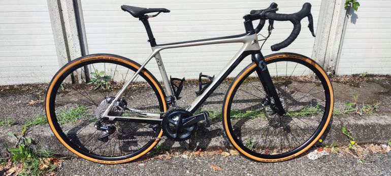 Brugt Scott Addict RC 15 disc 2019 2019 Road & Gravel — billede 3 af 7