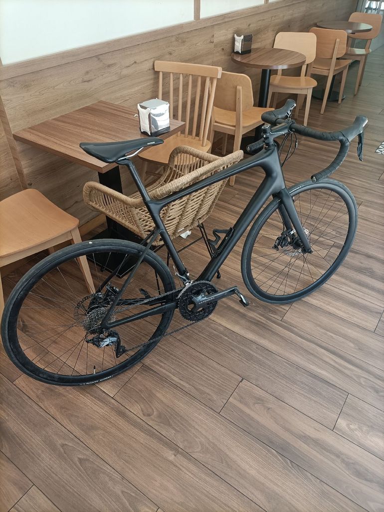 Käytetty Giant Defy Advanced 1 2024 2024 Road & Gravel — kuva 3 / 9