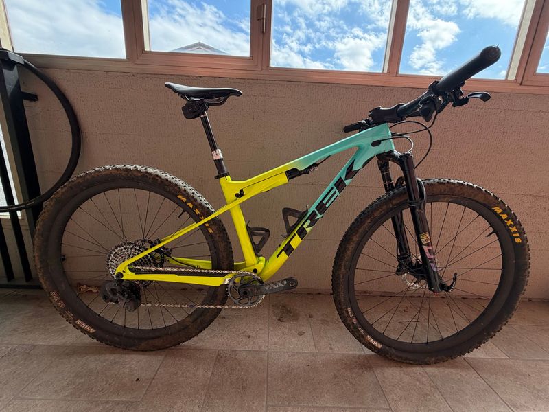 Použité Trek Supercaliber 9.9 XX1 AXS 2022 2022 MTB