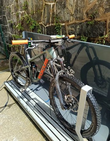 Used Focus SAM 8.8 2021 2021 Mountainbike, Green, 29 — image 4 of 10