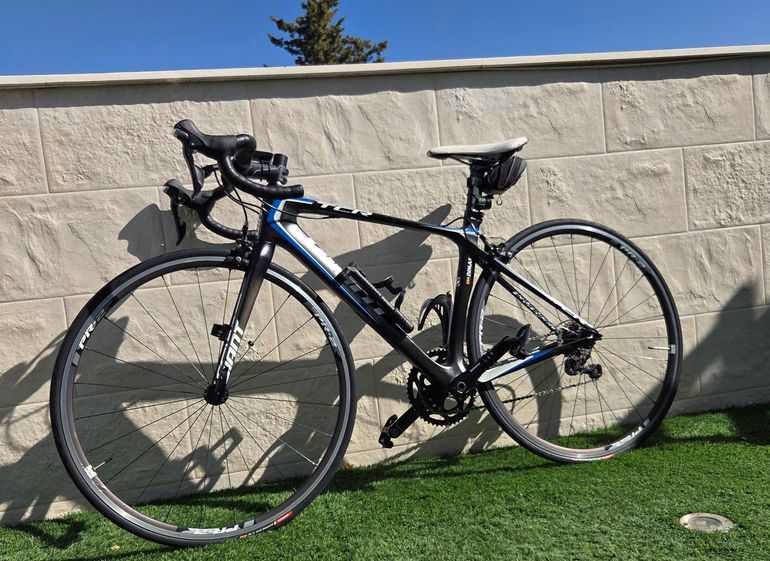 Used Giant TCR Advanced 2 2015 2015 Road & Gravel, Black — image 7 of 7