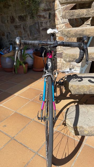 Używany Orbea Orca M20 Pro 2016 2016 Road & Gravel — zdjęcie 3 z 9