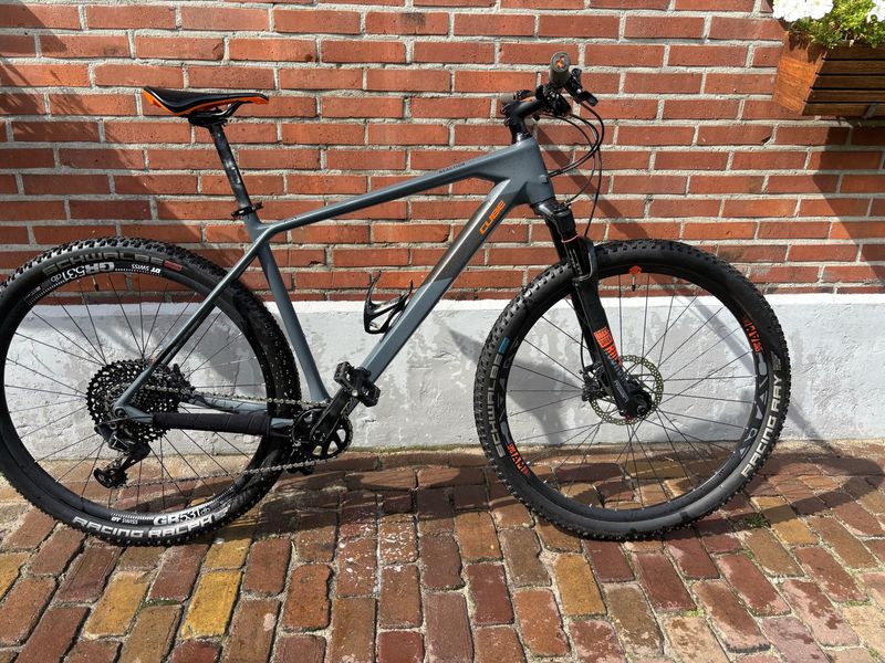 Tweedehands CUBE REACTION C:62 RACE 2020 2020 MTB