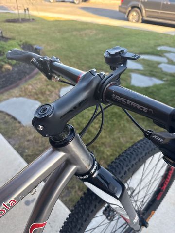 Used Seven Cycles Custom Shimano XTR 2019 Mountainbike, Light Gray — image 8 of 11