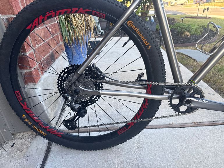 Used Seven Cycles Custom Shimano XTR 2019 Mountainbike, Light Gray — image 3 of 11