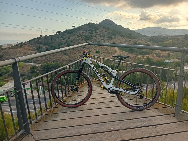 ROCKRIDER 29" Full Suspension Carbon Mountain Bike XC 900 S 2021 2021 MTB d'occasion