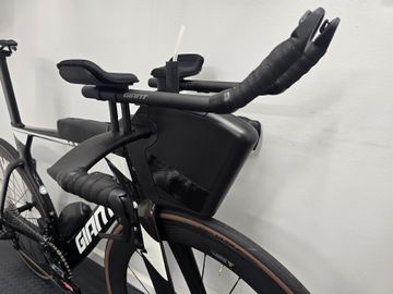 Used Giant Trinity, Advanced Pro 1 2022 2022 Road & Gravel, Black — image 8 of 17