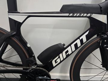 Used Giant Trinity, Advanced Pro 1 2022 2022 Road & Gravel, Black — image 2 of 17