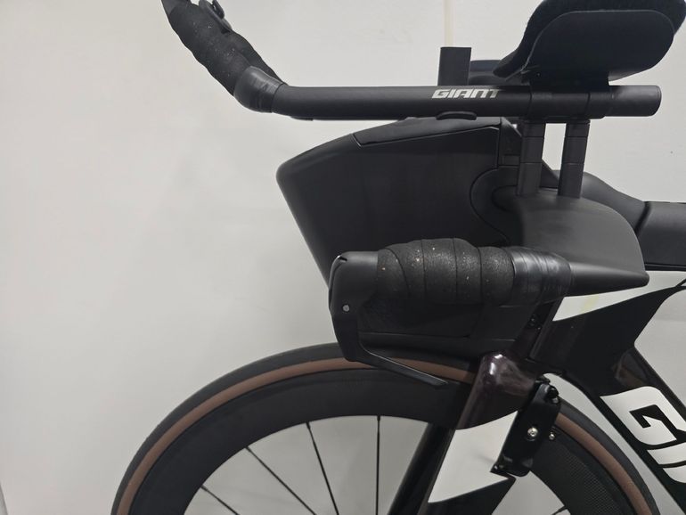 Used Giant Trinity, Advanced Pro 1 2022 2022 Road & Gravel, Black — image 16 of 17