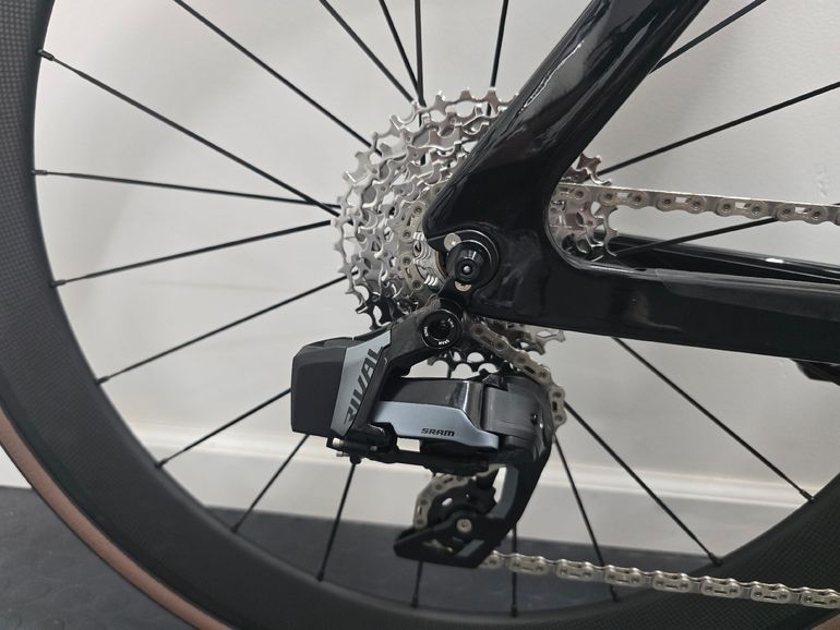 Used Giant Trinity, Advanced Pro 1 2022 2022 Road & Gravel, Black — image 5 of 17