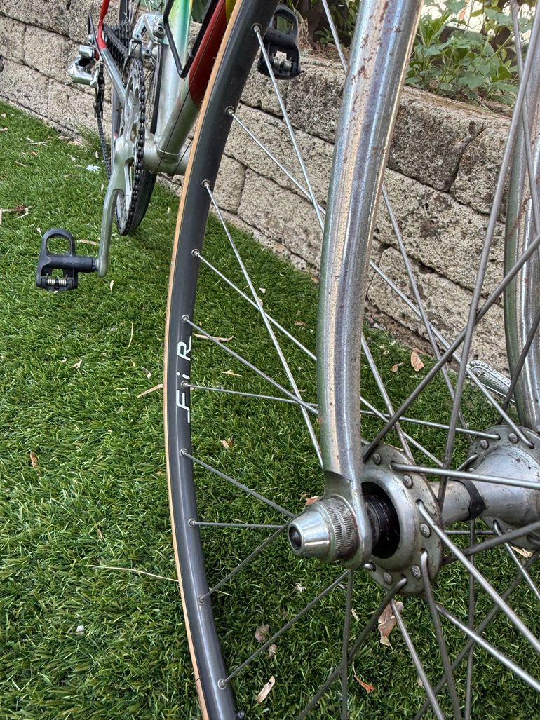 Used Profeta Custom Campagnolo Chorus 1992 Road & Gravel, Light Gray — image 2 of 8