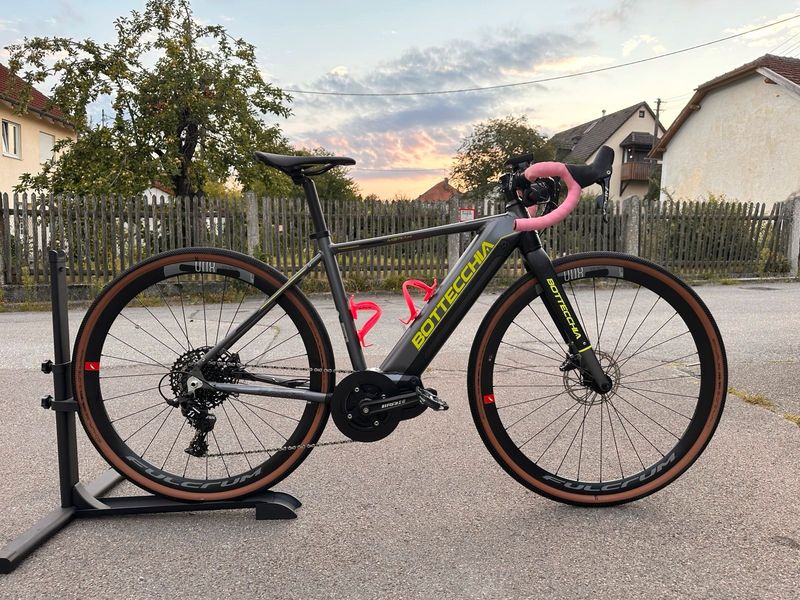 Bottecchia Merak E-Gravel 2022 Road & Gravel d'occasion