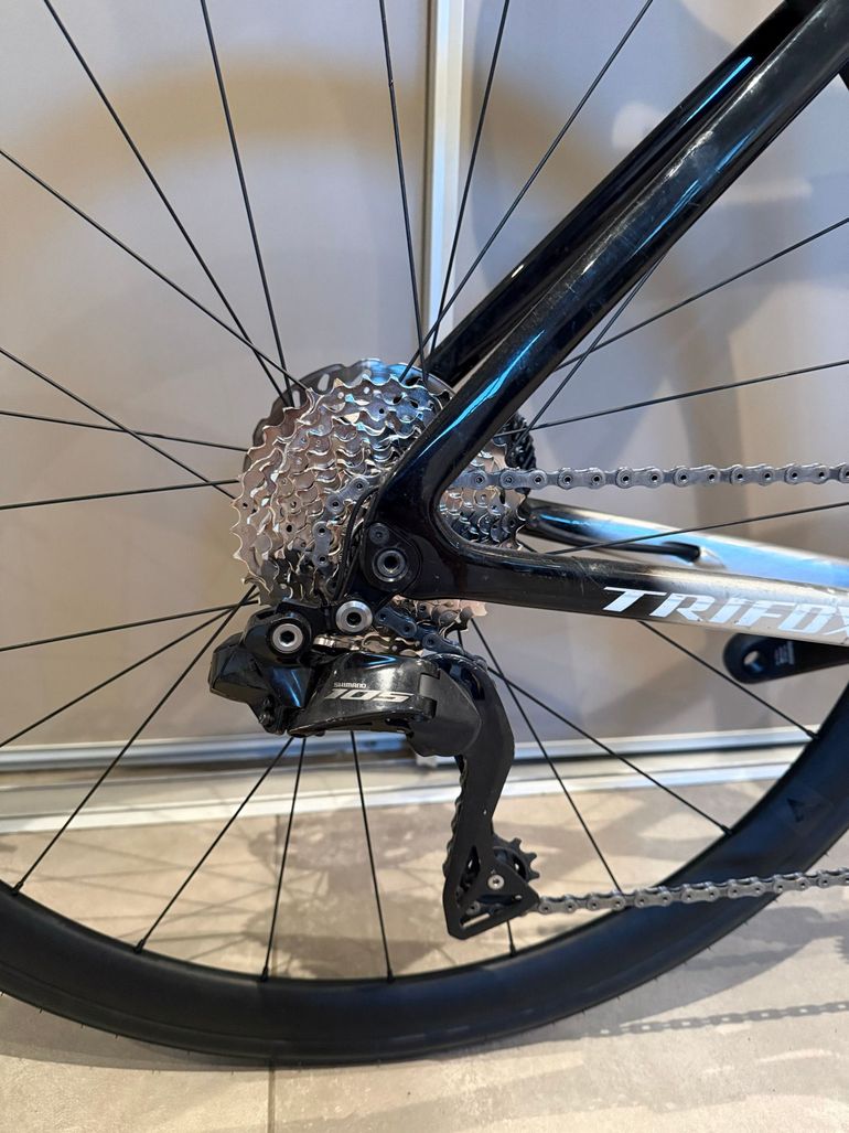 Used Trifox X18 Shimano 105 Di2 2023 Road & Gravel, Black — image 3 of 8