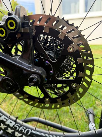 Used Canyon Torque 29 CF 9 2022 2022 Mountainbike, Black — image 4 of 7
