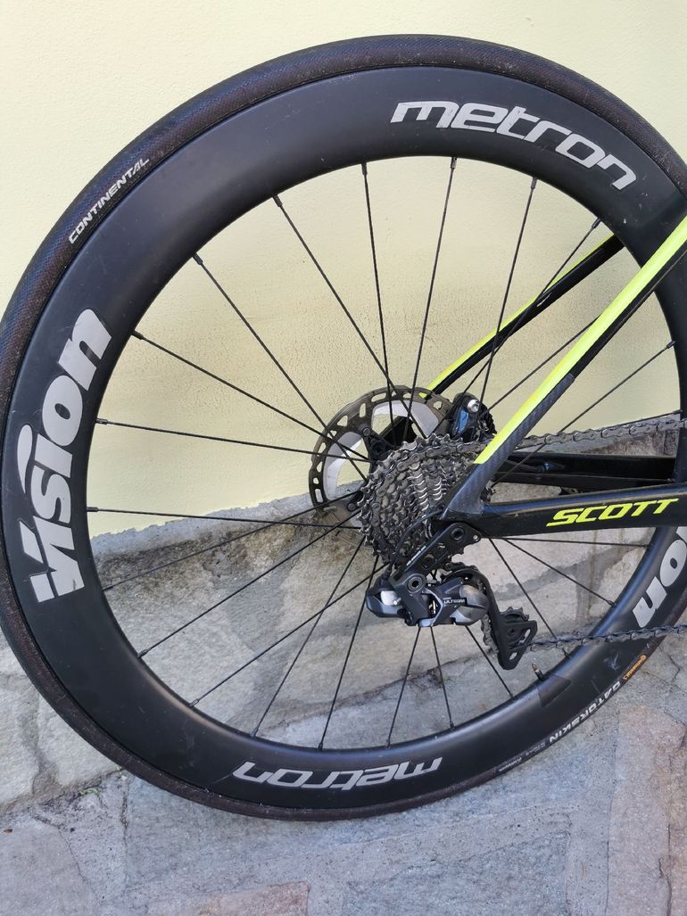 Použité Scott Foil 20 2021 2021 Road & Gravel — obrázek 4 z 8