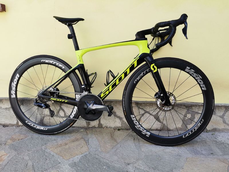 Used Scott Foil 20 2021 2021 Road & Gravel