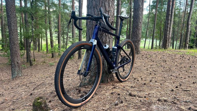 Used BMC URS TWO 2023 2023 Road & Gravel, Blue — image 2 of 8