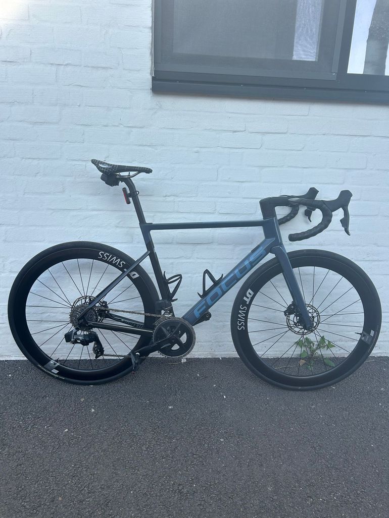 Brugt Focus Izalco SRAM Rival eTap AXS 2023 Road & Gravel — billede 2 af 4