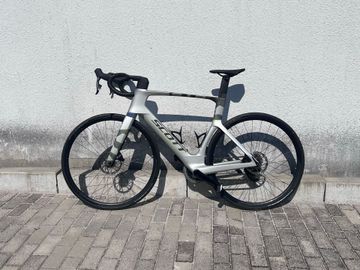 Używany Scott Foil RC 30 2025 2025 Road & Gravel — zdjęcie 2 z 8