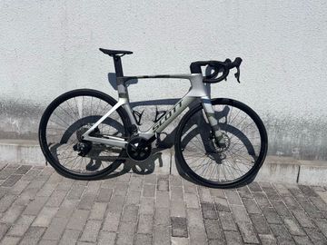 Używany Scott Foil RC 30 2025 2025 Road & Gravel — zdjęcie 1 z 8