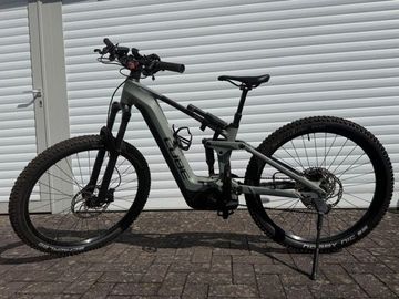 Used CUBE Stereo Shimano Dura Ace Di2 2023 Mountainbike, Light Gray — image 1 of 12