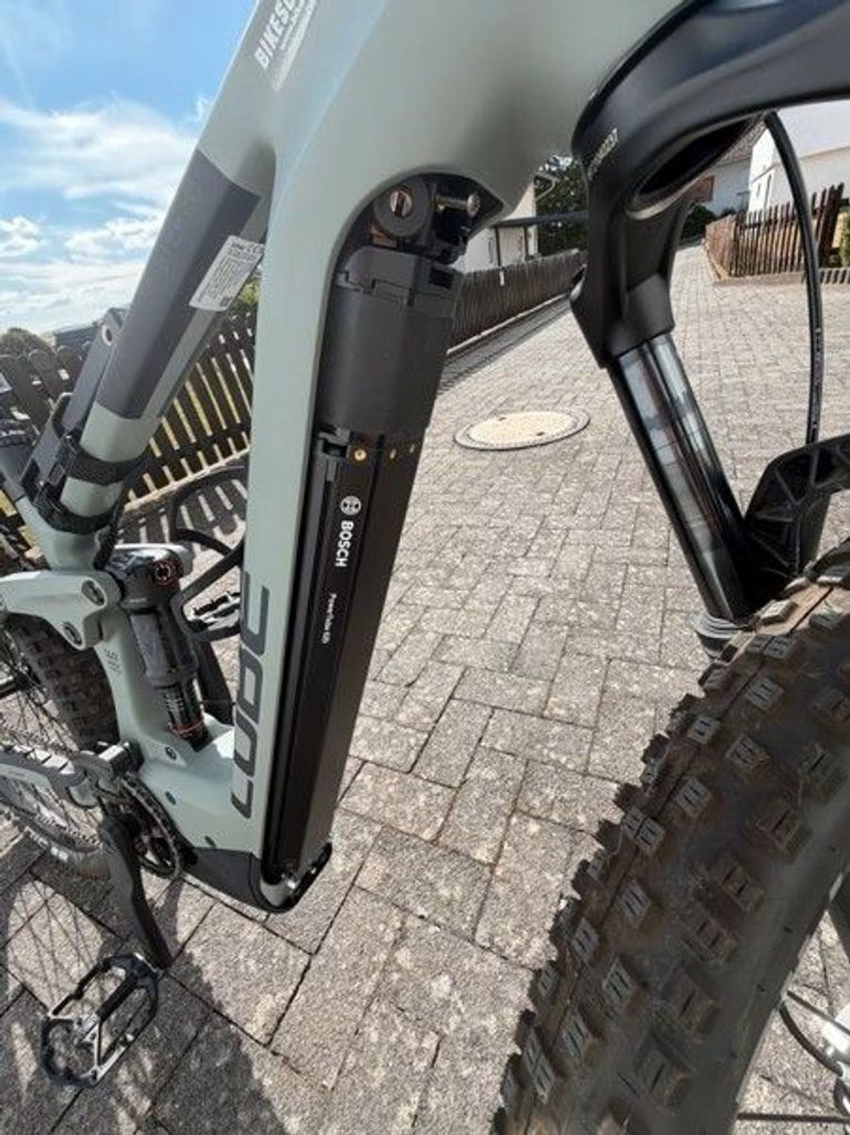 Used CUBE Stereo Shimano Dura Ace Di2 2023 Mountainbike, Light Gray — image 11 of 12