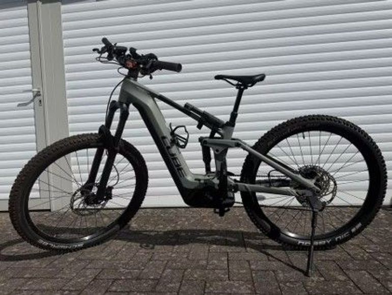 Used CUBE Stereo Shimano Dura Ace Di2 2023 Mountainbike, Light Gray — image 10 of 12