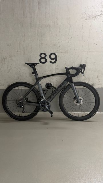 Gebrauchtes Trek Madone SL 6 2021 2021 Road & Gravel, Schwarz — Bild 2 von 22