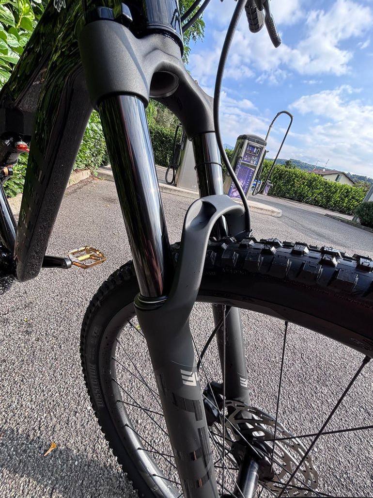 Used Giant Stance Shimano CUES 2026 Mountainbike, Black, 29 — image 6 of 11