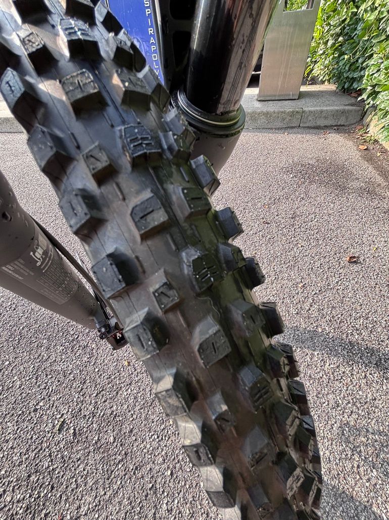 Used Giant Stance Shimano CUES 2026 Mountainbike, Black, 29 — image 7 of 11