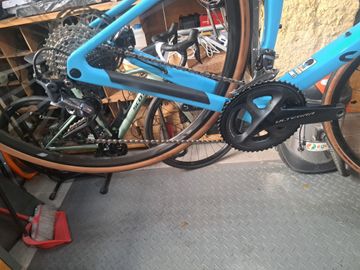 Canyon Endurace CF 8 2023 2023 Road & Gravel d'occasion — image 4 sur 5