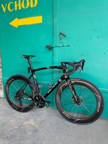 Tweedehands Eddy Merckx 525 Shimano Dura Ace Di2 2025 Road & Gravel — afbeelding 7 van 8