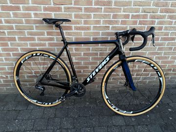 Used Stevens Superprestige Shimano Ultegra Di2 crossfiets 2019 Road & Gravel, Black — image 2 of 5