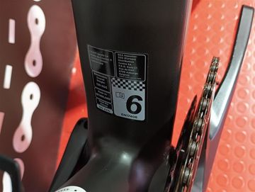 Scott Addict RC 15 2023 Road & Gravel usato, Nero — immagine 4 di 8