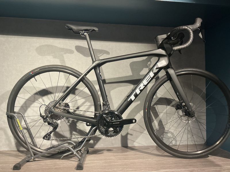 Trek Domane SL 5 2025 Road & Gravel de segunda mano