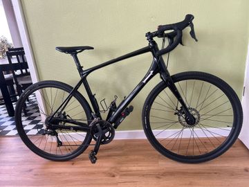 Used Merida SILEX 200 2022 2022 Road & Gravel, Black — image 1 of 10