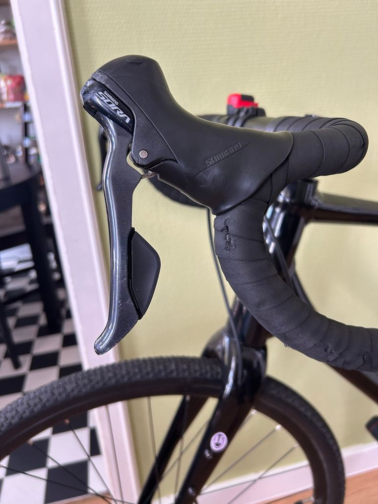 Used Merida SILEX 200 2022 2022 Road & Gravel, Black — image 4 of 10