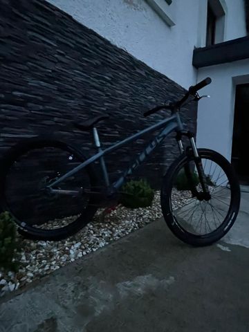 Brugt Kellys WHIP 30, DJ GRAPHITE 2026 2026 Mountainbike — billede 9 af 23