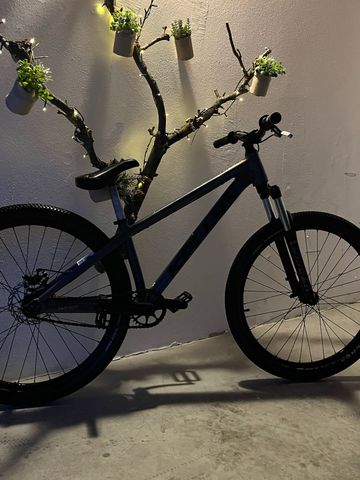 Brugt Kellys WHIP 30, DJ GRAPHITE 2026 2026 Mountainbike — billede 15 af 23