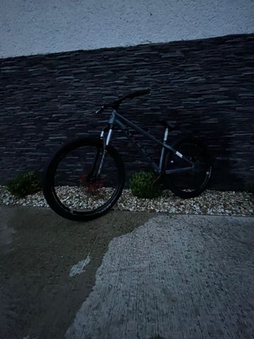 Brugt Kellys WHIP 30, DJ GRAPHITE 2026 2026 Mountainbike — billede 14 af 23